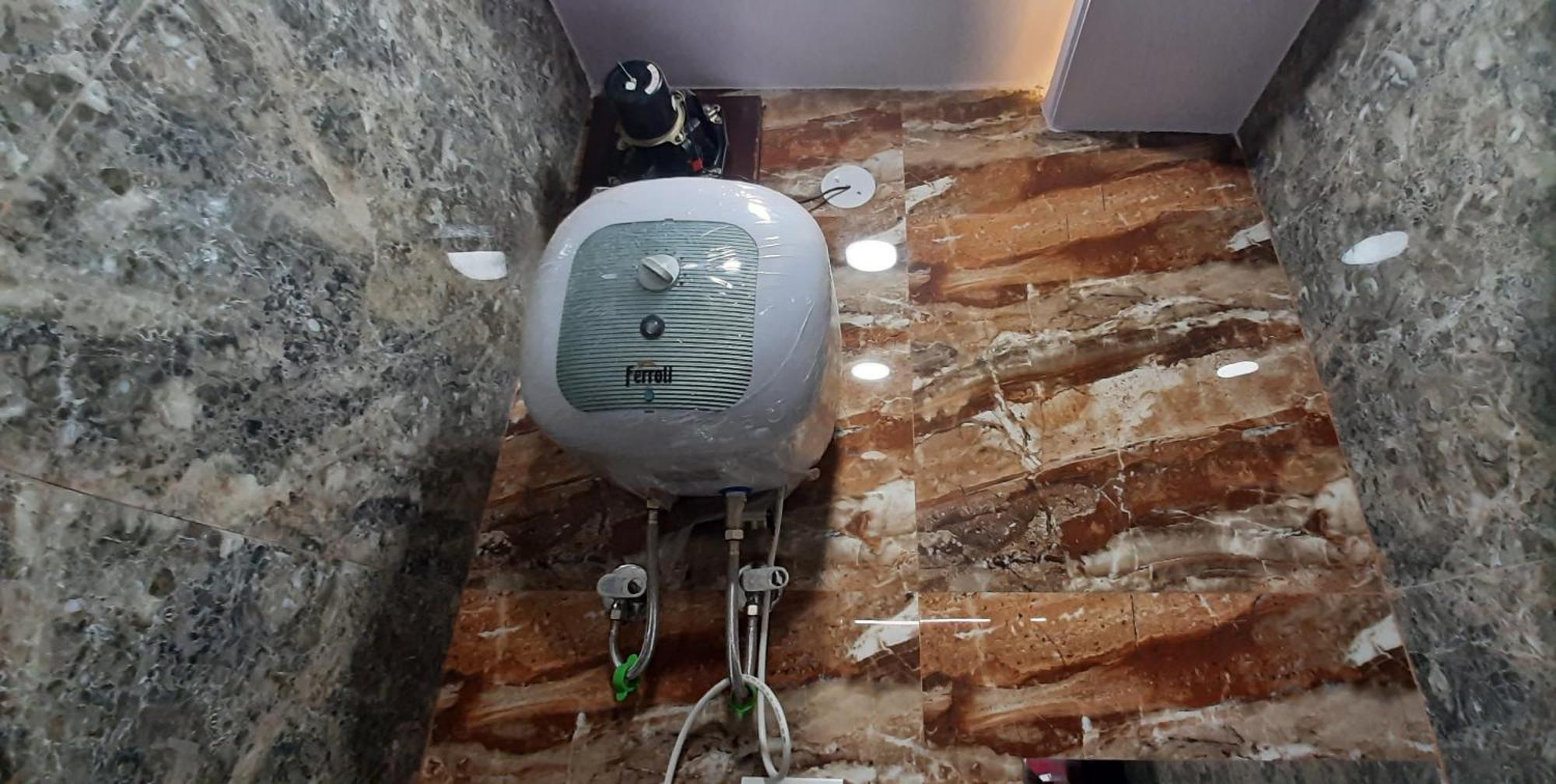 Aggarwal Lajpat Nagar, With Private Kitchen Android Tv Wifi And Fridge Guest house New Delhi